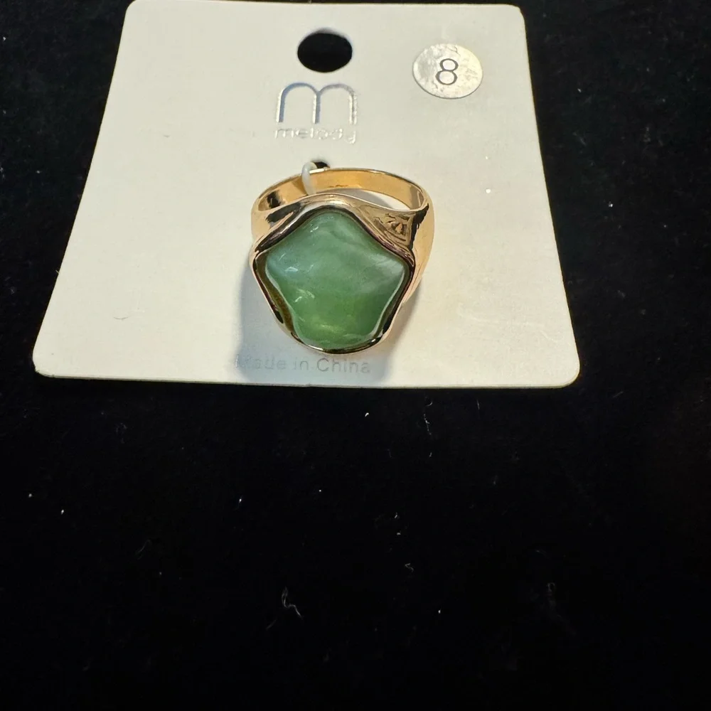 Green & Gold Jewelry Bundle –Statement Earrings + Ring Set– Tropical Leaf Design - Picture 3 of 5